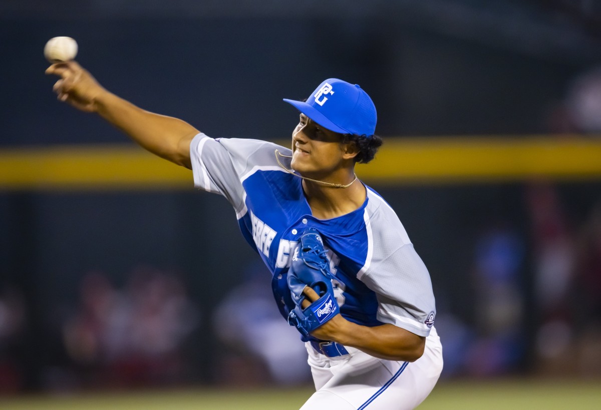 Aug 28, 2022; Phoenix, Arizona, US; East pitcher Charlee Soto (23) during the Perfect Game All-American Classic high school baseball game at Chase Field.